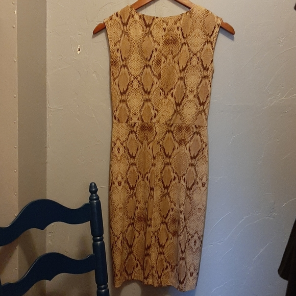 Snakeskin Pattern Sheath Dress - Picture 4 of 4